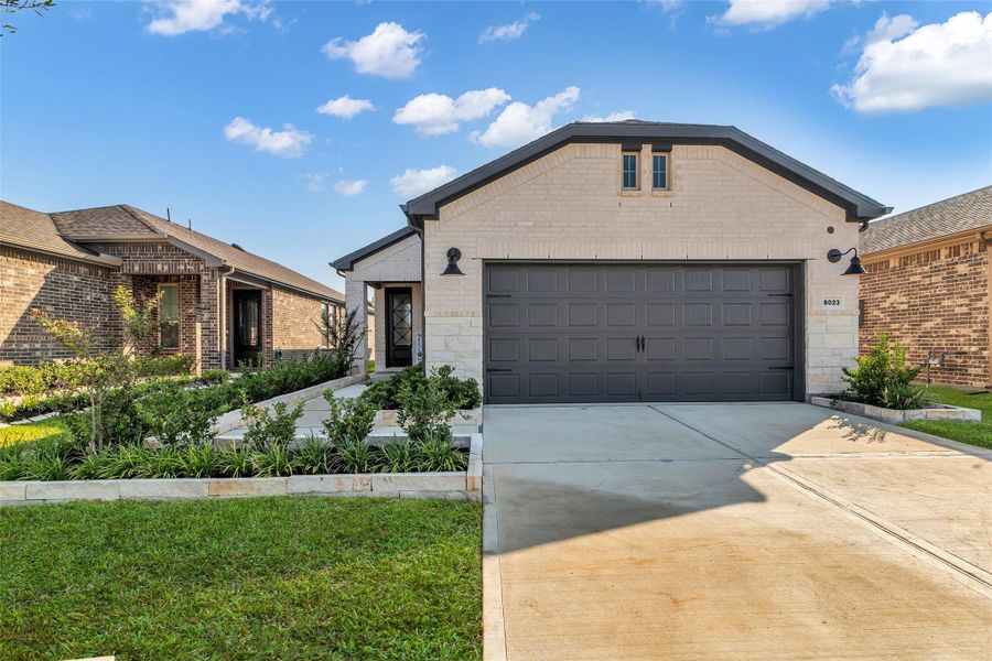 Plenty of parking or space to sit out with your cooler, chairs and neighbors to enjoy a summer evening