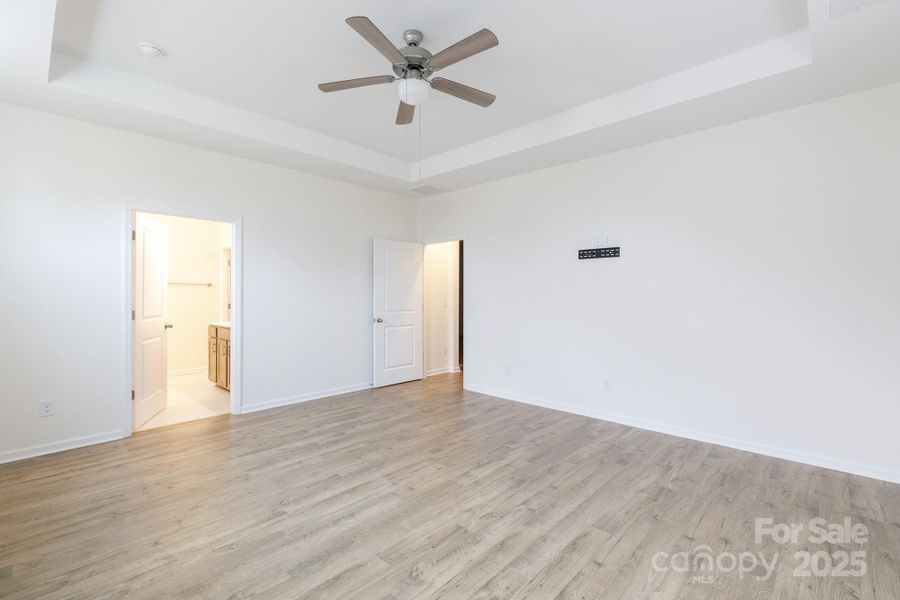 Spacious, unfurnished interior of a new home in , Rock Hill (Image 19).