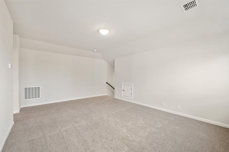 Spacious, unfurnished interior of a new home in Godley Ranch Elements, Godley (Image 15). Spacious, unfurnished interior of a new home in Godley Ranch Elements, Godley (Image 15).