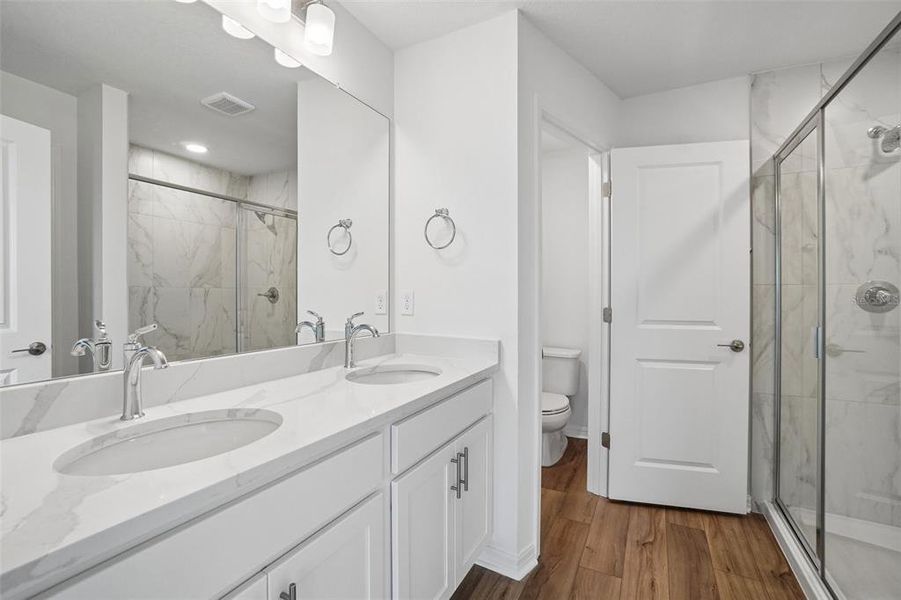 Furnished interior view inside a new home in Twin Oaks, Zephyrhills (Image 13).