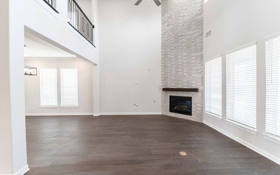Spacious, unfurnished interior of a new home in Heath Golf & Yacht Club, Forney (Image 19). Spacious, unfurnished interior of a new home in Heath Golf & Yacht Club, Forney (Image 19).