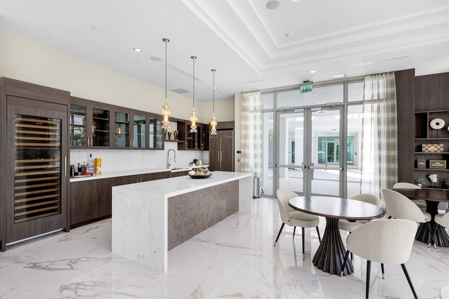 495 E Royal Palm Rd