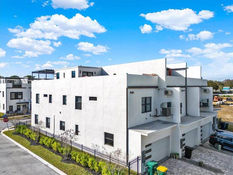Exterior details and patio area of a home in , Pinellas Park (Image 25).