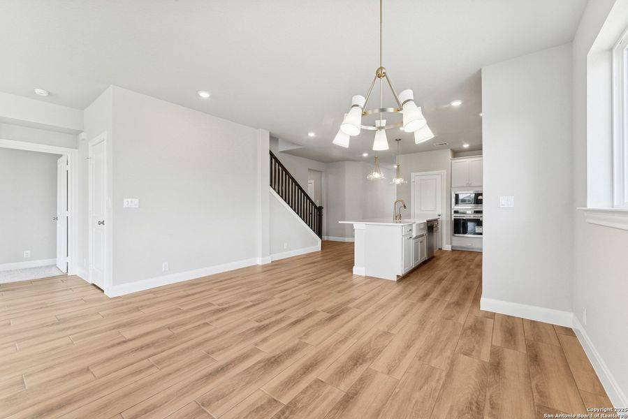 Spacious, unfurnished interior of a new home in The Crossvine 45’, Schertz (Image 22).