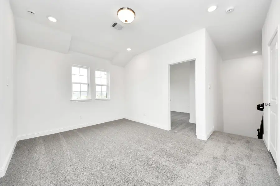 Image 47 of a home in Sienna: Signature Series. Image 47 of a home in Sienna: Signature Series.