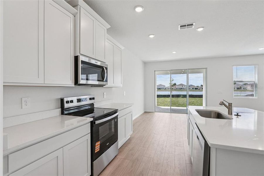 Furnished interior view inside a new home in , Lakeland (Image 5).
