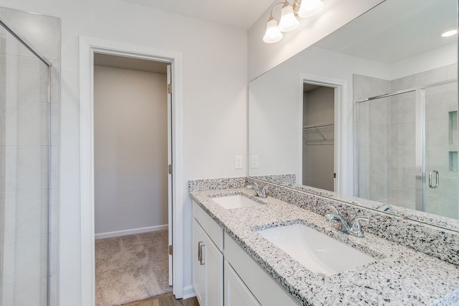 Furnished interior view inside a new home in Astoria, Columbia (Image 10).