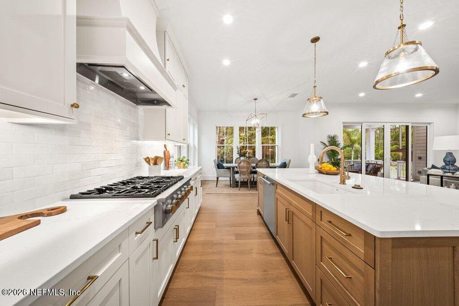 Furnished interior view inside a new home in , Jacksonville (Image 55).