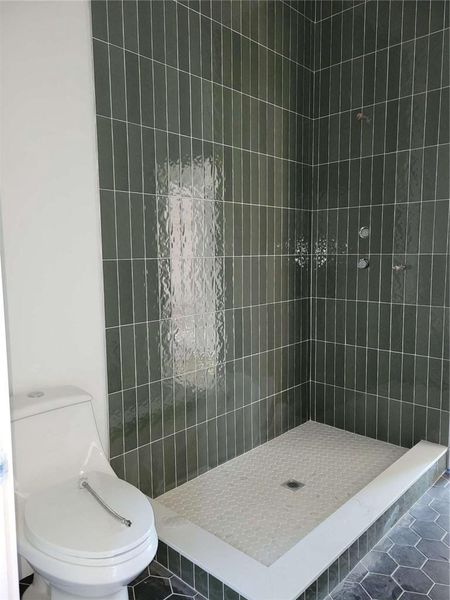 Image 40 of a home in .