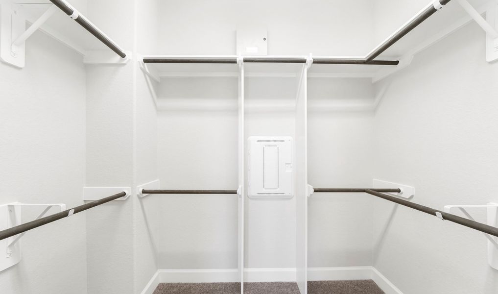 Primary suite walk-in closet