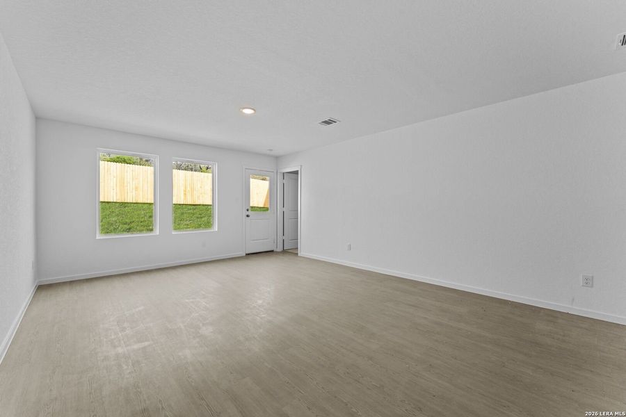 Spacious, unfurnished interior of a new home in Waterwheel, San Antonio (Image 21).