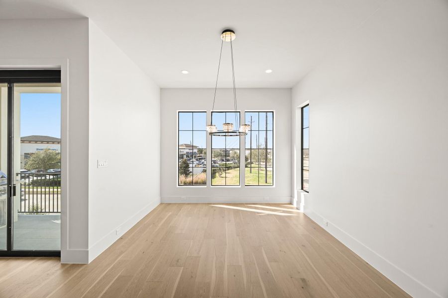 Spacious, unfurnished interior of a new home in , Sugar Land (Image 15). Spacious, unfurnished interior of a new home in , Sugar Land (Image 15).