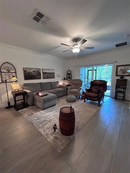 Furnished interior view inside a new home in Angeline Active Adult, Land O' Lakes (Image 11). Furnished interior view inside a new home in Angeline Active Adult, Land O' Lakes (Image 11).