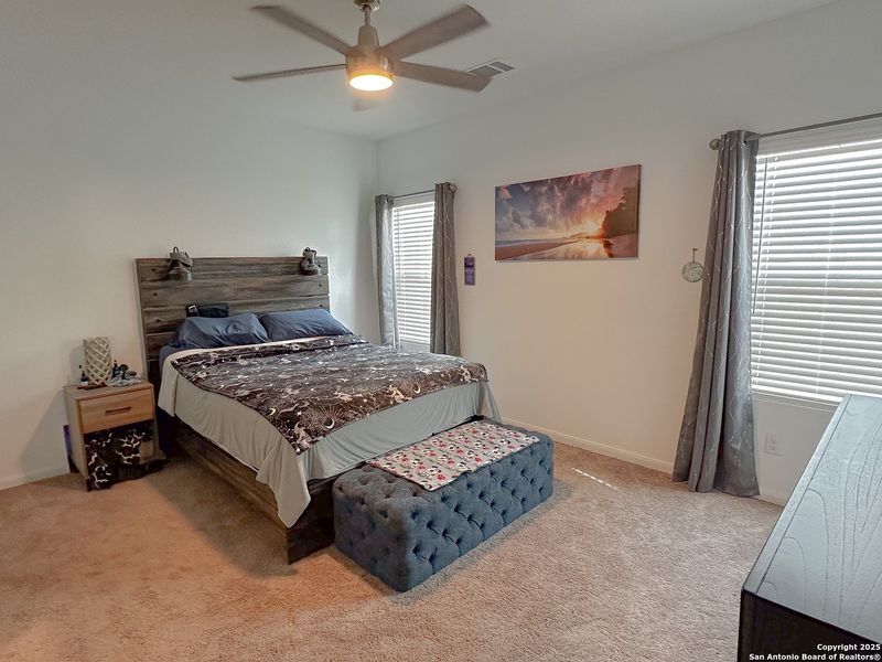 Furnished interior view inside a new home in Silos: Barrington Collection, San Antonio (Image 6).