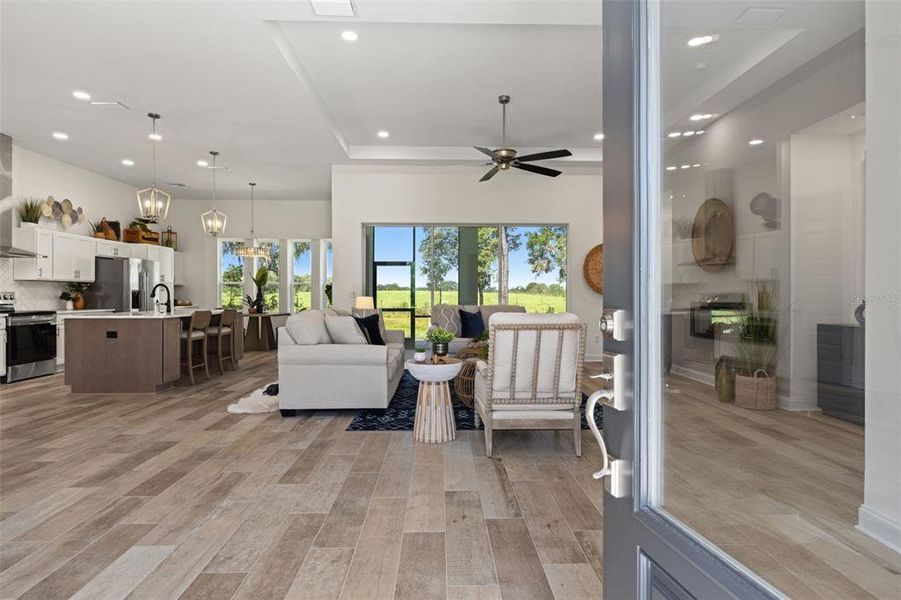 Furnished interior view inside a new home in , Lecanto (Image 53).