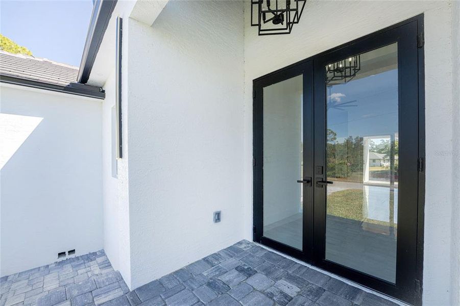 Exterior details and patio area of a home in , Port Charlotte (Image 3). Exterior details and patio area of a home in , Port Charlotte (Image 3).