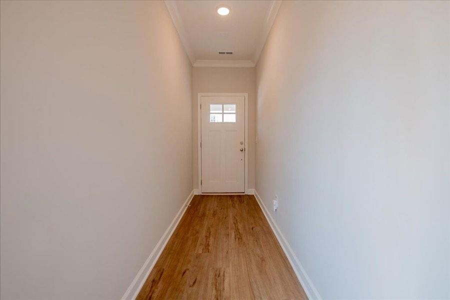 Spacious, unfurnished interior of a new home in Cherokee Township, Acworth (Image 27). Spacious, unfurnished interior of a new home in Cherokee Township, Acworth (Image 27).