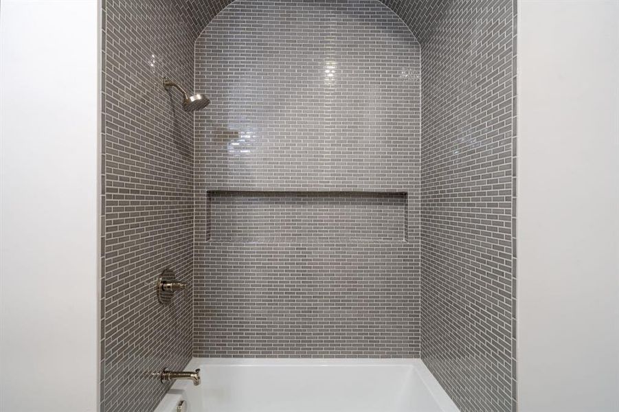 Close-up of interior finishes inside a home in , Dallas (Image 20).