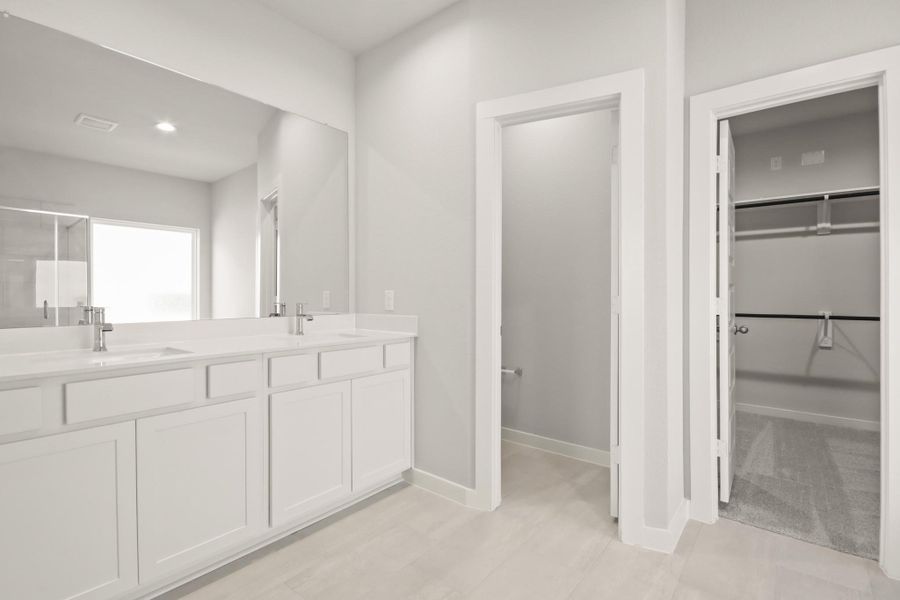 Furnished interior view inside a new home in Barton Creek Ranch, Conroe (Image 5). Furnished interior view inside a new home in Barton Creek Ranch, Conroe (Image 5).