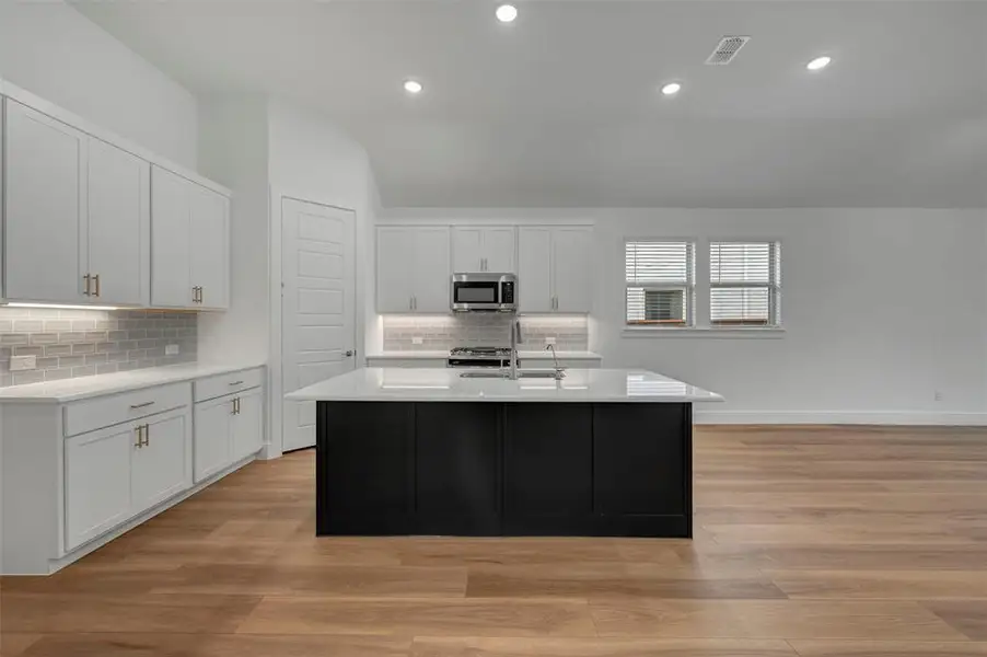 Furnished interior view inside a new home in Aster Park, McKinney (Image 10).