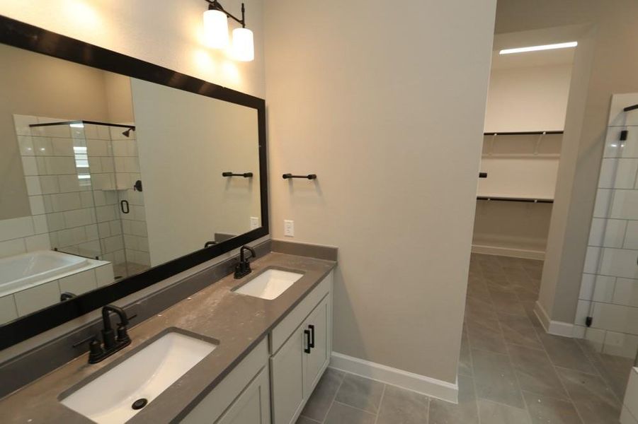 Furnished interior view inside a new home in Pomona 40' Homesites, Manvel (Image 8). Furnished interior view inside a new home in Pomona 40' Homesites, Manvel (Image 8).