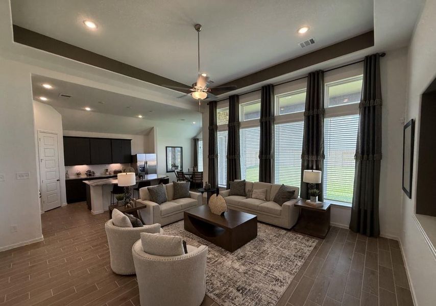 Furnished interior view inside a new home in River Ranch, Dayton (Image 5).