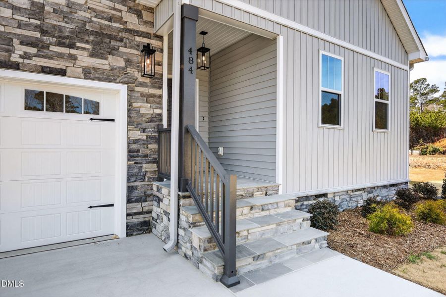 4-web-or-mls-484-hillard-ln-annice-broad