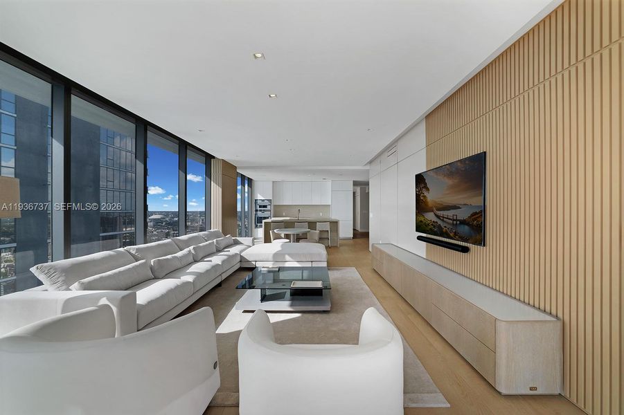 Image 35 of a home in .