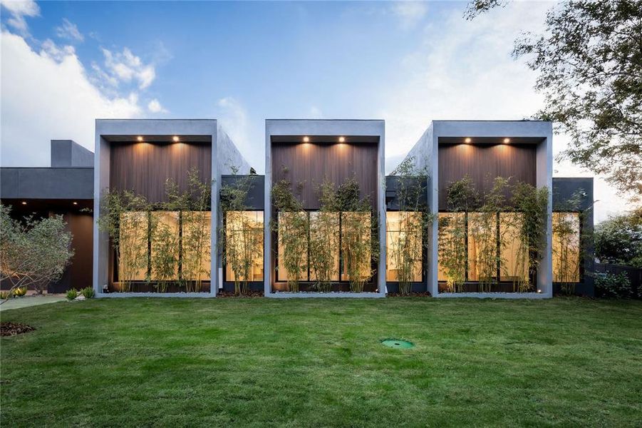 Image 25 of a home in .