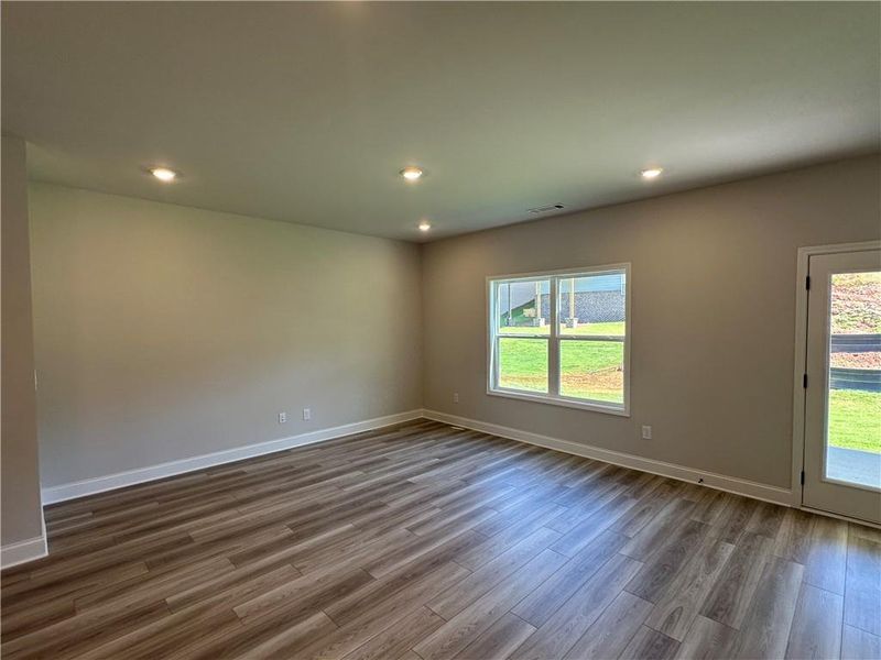 Spacious, unfurnished interior of a new home in Kentmere, Auburn (Image 20).