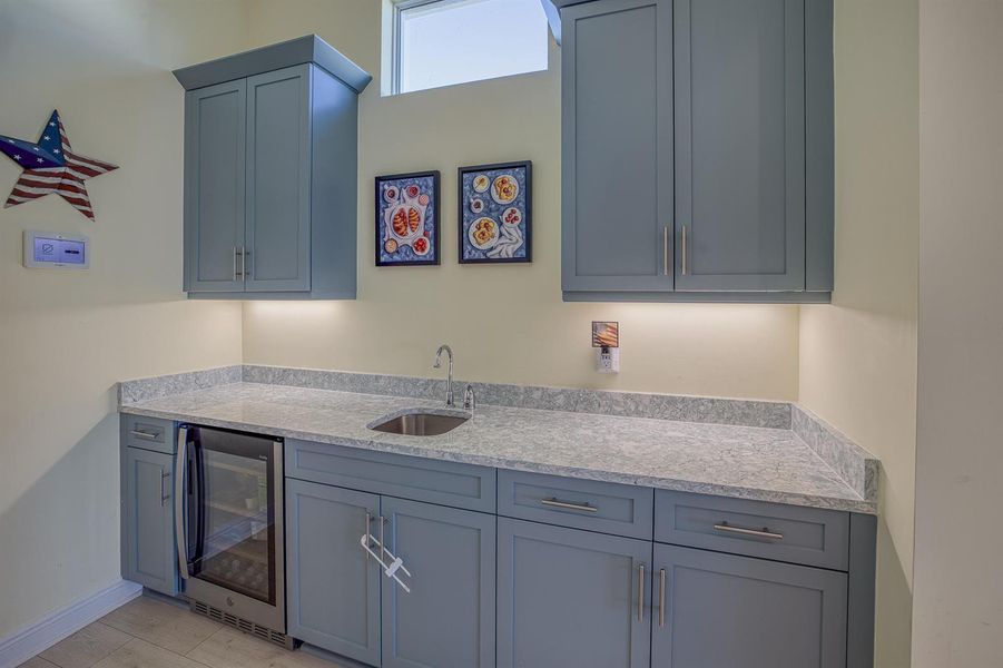 Wet Bar Wet Bar