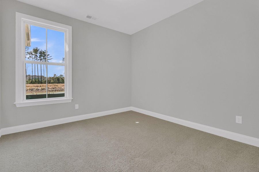 Spacious, unfurnished interior of a new home in Cherrywood Estates, Summerville (Image 31).