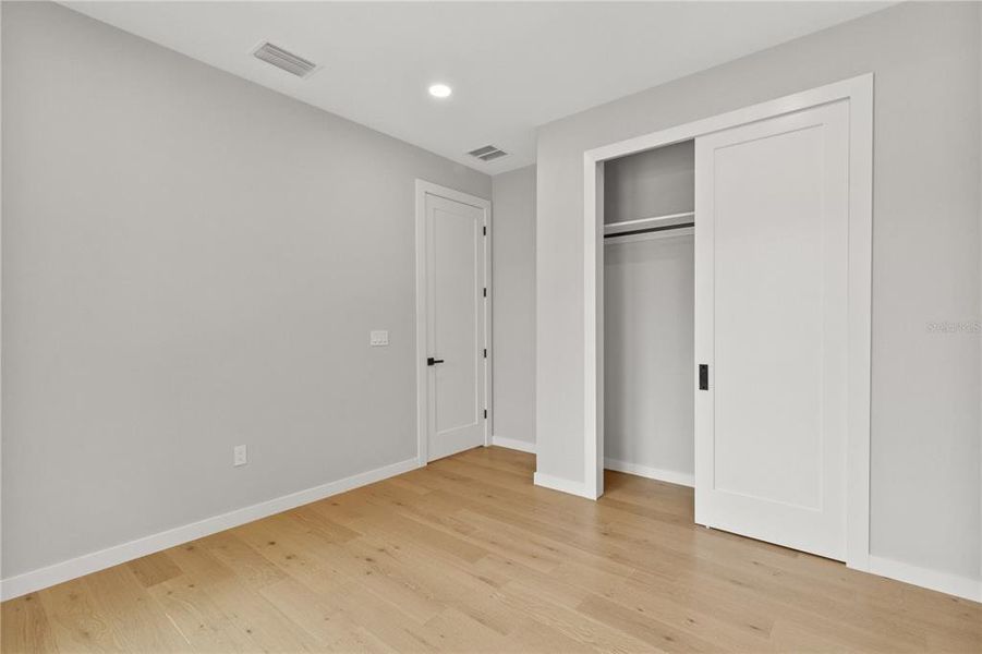 Spacious, unfurnished interior of a new home in , Orlando (Image 20). Spacious, unfurnished interior of a new home in , Orlando (Image 20).