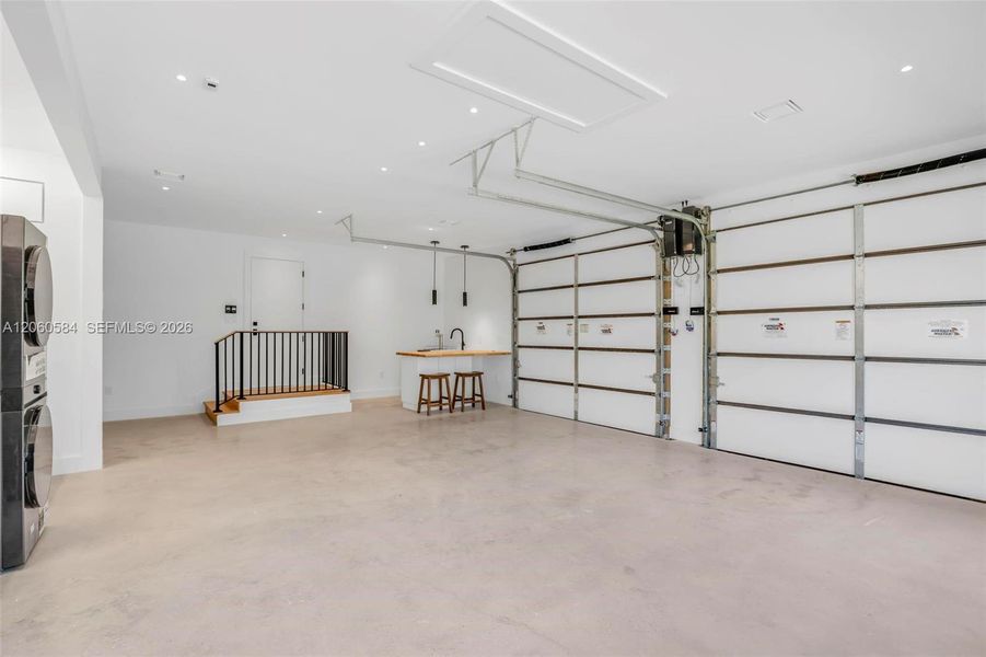 Spacious, unfurnished interior of a new home in , Jupiter (Image 24). Spacious, unfurnished interior of a new home in , Jupiter (Image 24).