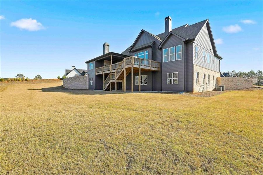Exterior details and patio area of a home in , Newnan (Image 35).