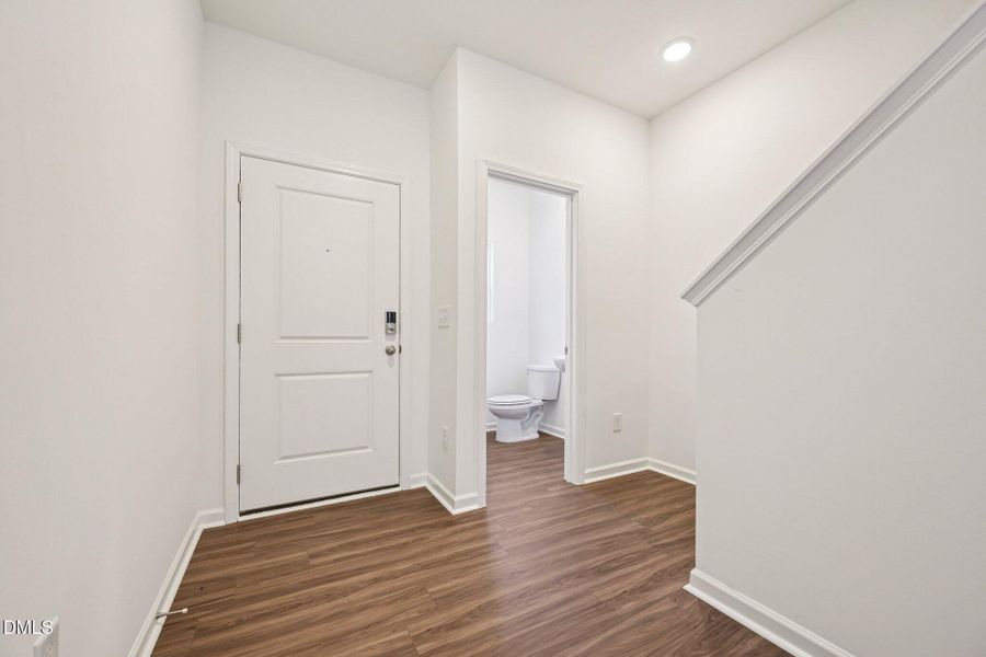 6-web-or-mls-Mirth Ct-S0801-006