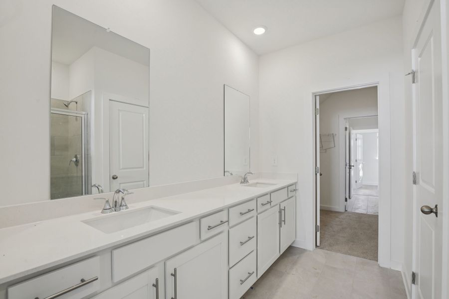 Furnished interior view inside a new home in Greystone - Vista Townhomes, Smyrna (Image 7).