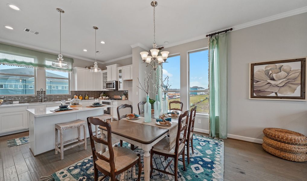 Dining area adjacent to kitchen