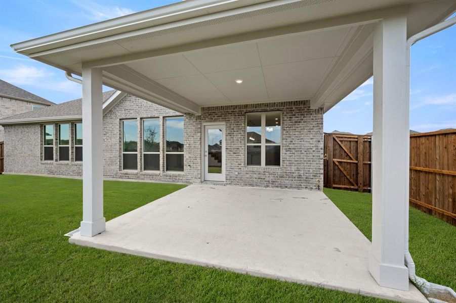 4329 KNight- Patio-1