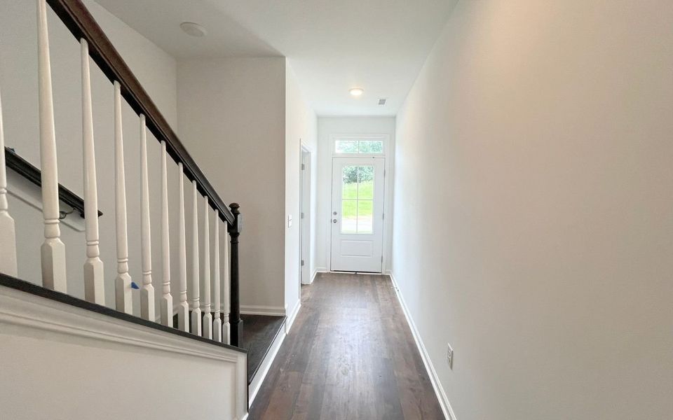 Spacious, unfurnished interior of a new home in Wendell Falls, Wendell (Image 8).