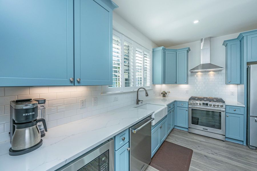 Furnished interior view inside a new home in Hayes Park, Johns Island (Image 10).
