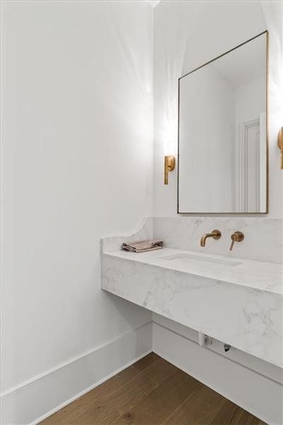 Furnished interior view inside a new home in , Atlanta (Image 33).