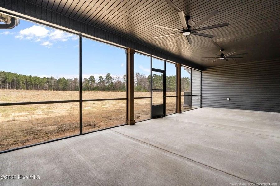 REPRESENTATION PHOTO REPRESENTATION PHOTO