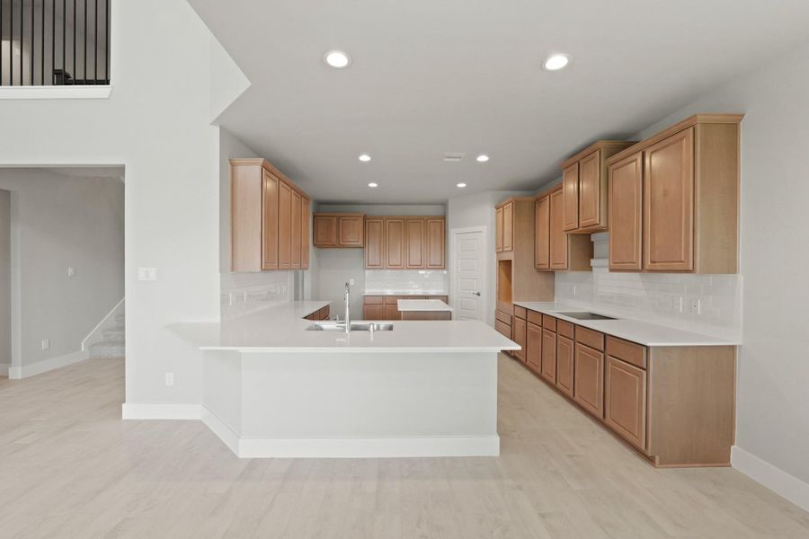 Furnished interior view inside a new home in Briarwood Crossing, Rosenberg (Image 8).