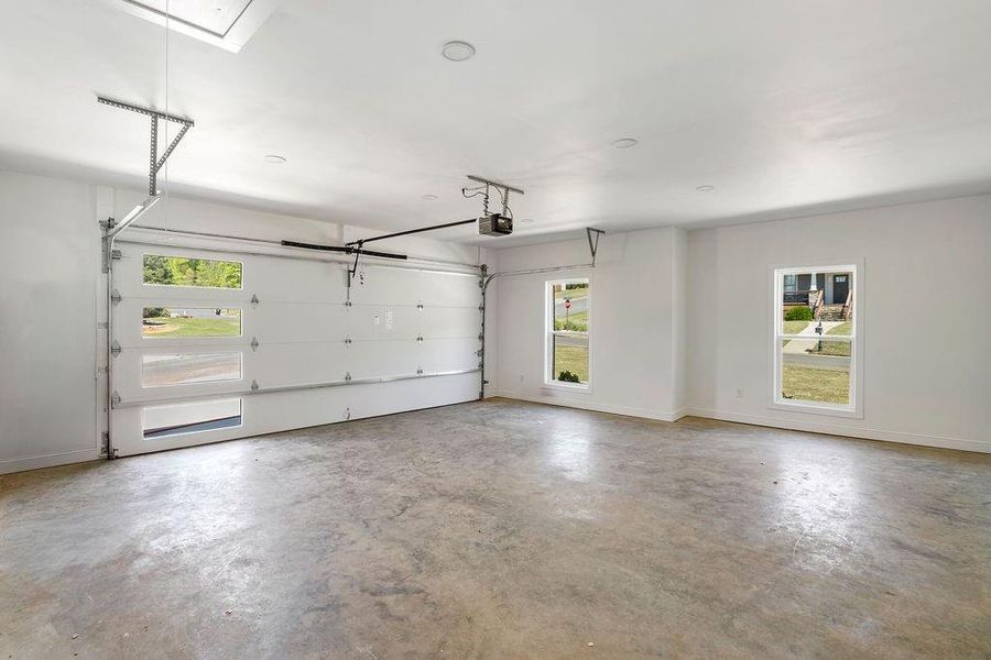 Spacious, unfurnished interior of a new home in , Rome (Image 15).