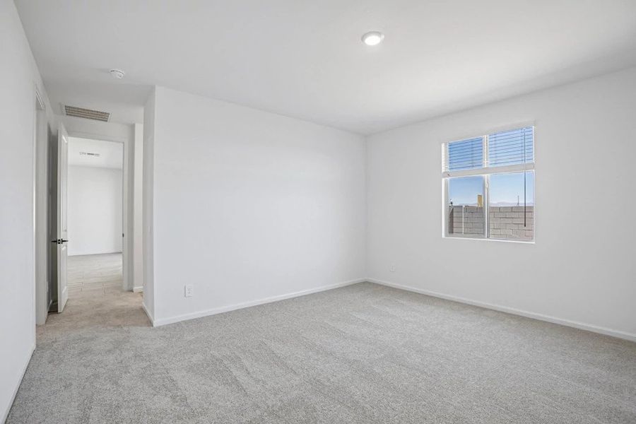 Representative images and renderings are for illustrative purposes. Actual structural options and design finishes of home may vary.