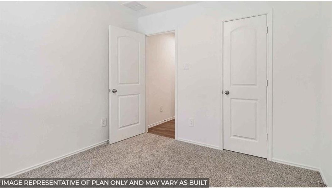 Spacious, unfurnished interior of a new home in Grand Pines, Magnolia (Image 9).