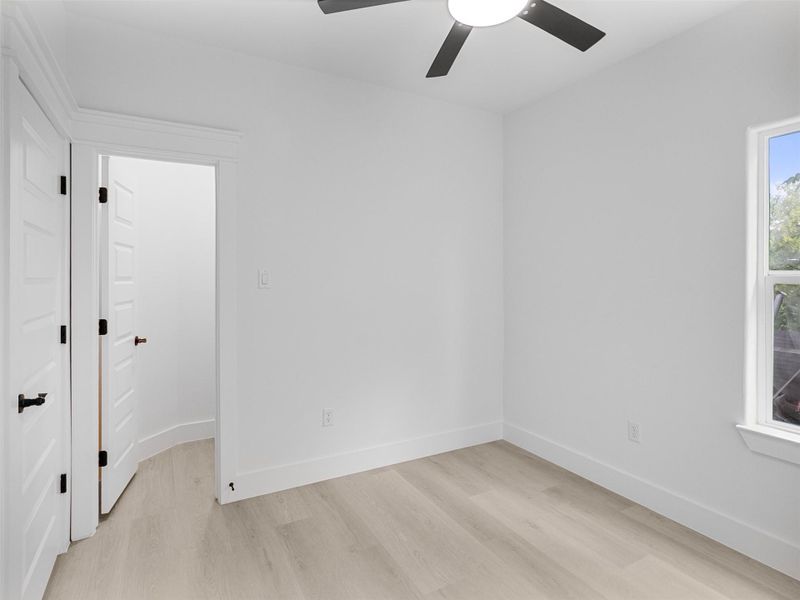 2nd Bedroom 2nd Bedroom