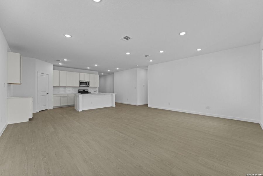 Spacious, unfurnished interior of a new home in Grace Valley, Marion (Image 22).