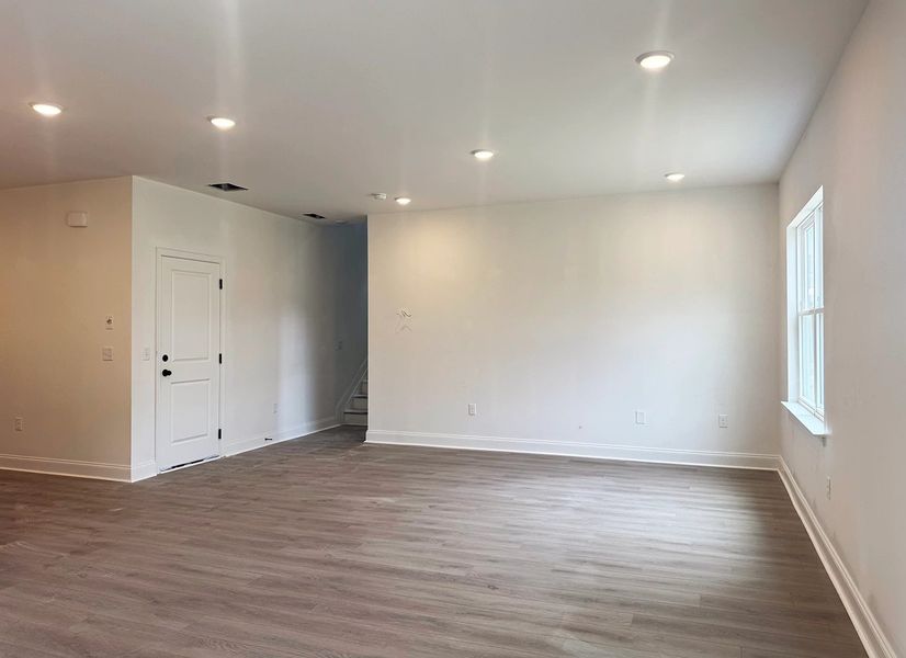 Spacious, unfurnished interior of a new home in Ascent at Arbor Ridge, La Vergne (Image 26).